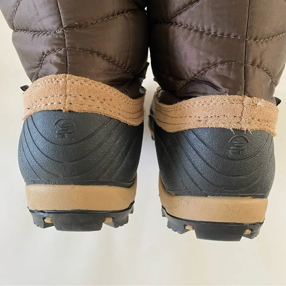 Kamik Snowvalley Waterproof Thinsulate Lined Snow Boots Size 6 Mid Calf Lace Up